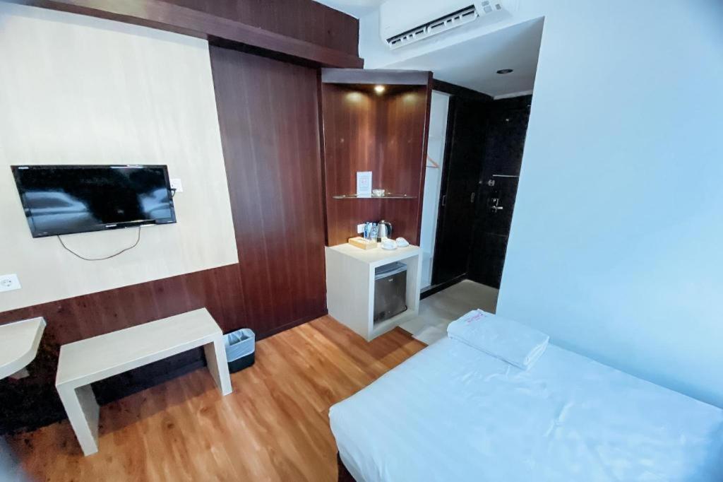 Lucky Star Hotel Nagoya Exterior photo