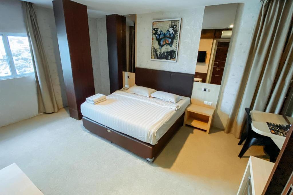 Lucky Star Hotel Nagoya Exterior photo